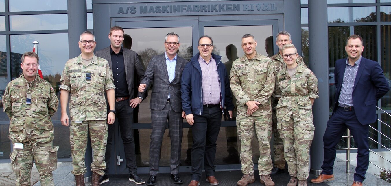 Forsvaret på besøg hos RIVAL